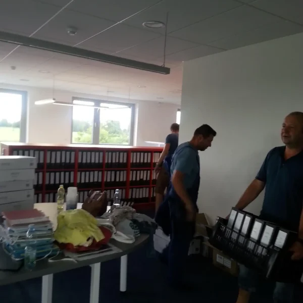 We are moving and with us all paper contracts sorted according to RAAL codes…approx. 650 folders (2017)